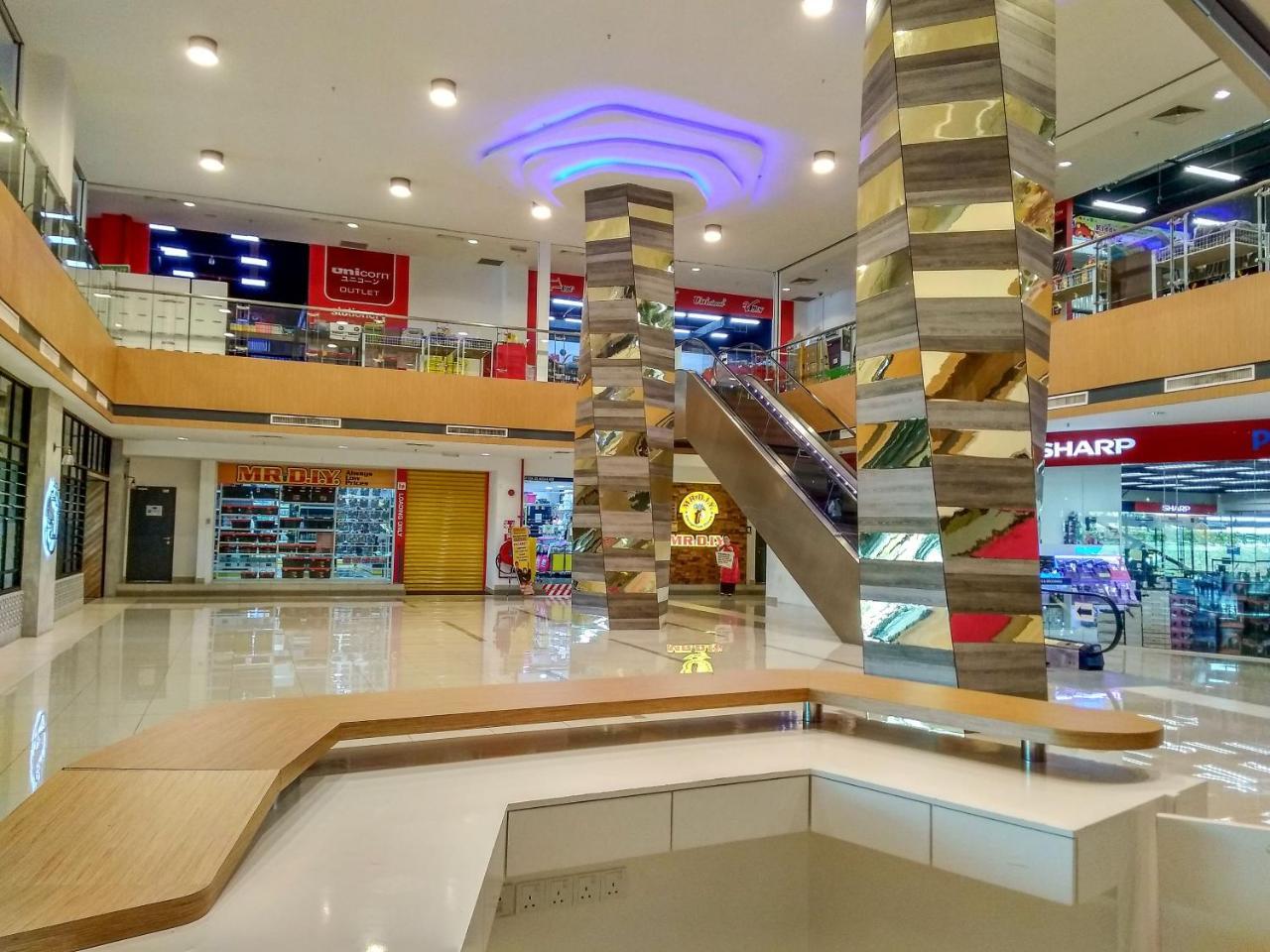AZFA Suite13 at De Centrum Putrajaya-Bangi Kajang Bagian luar foto